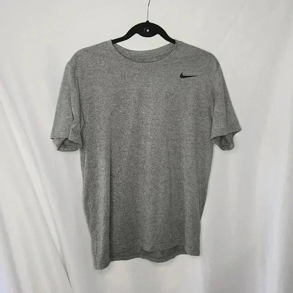 Men's dri fit Medium gray shirt - Picture 1 of 5